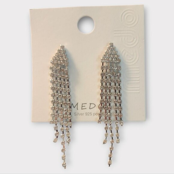 MEDO Silver .925 Post Rhinestone Drop Cascade Pointed Top Pierced Earrings - Picture 1 of 1